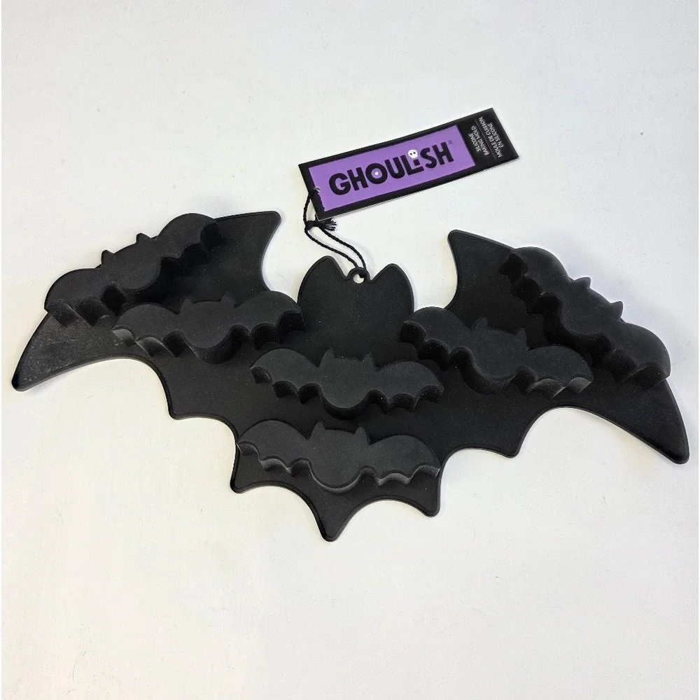 Black Bat-Shaped Silicone Ice Cube‎ Trays Or Jello Shots Mold Halloween Party